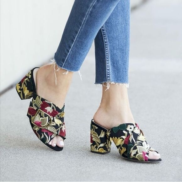 Sole Society Shoes - Sole Society Embroidered Bold Floral Design Mule -- 7